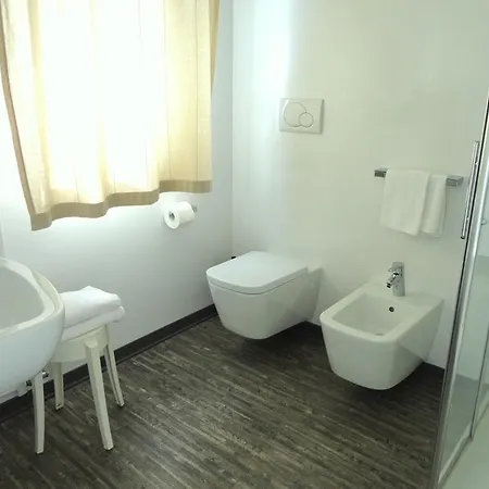 فندق مبيت وإفطار La Dolce Vita *